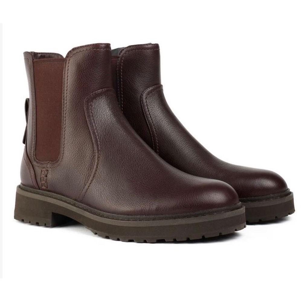 Cole Haan Greenwich Dark Brown Leather Chelsea Lug Sole Boots W31006 Size 7B